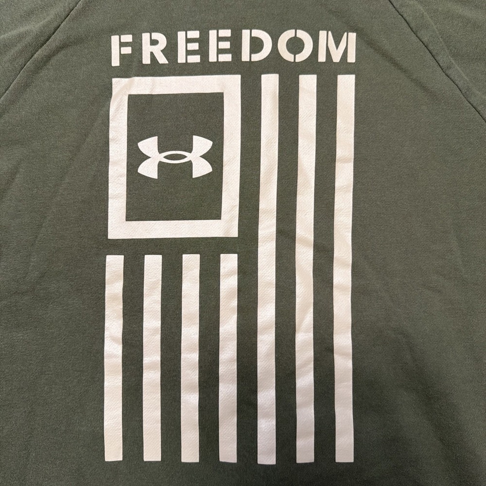 Under Armour Freedom Flag Hoodie Mens XL Green Ultra Soft Sweatshirt Military